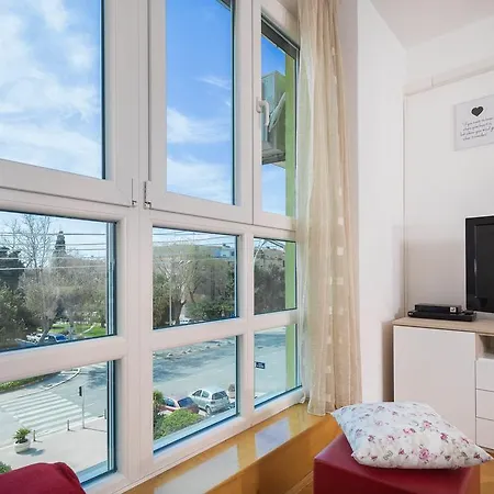 Apartment Maris *